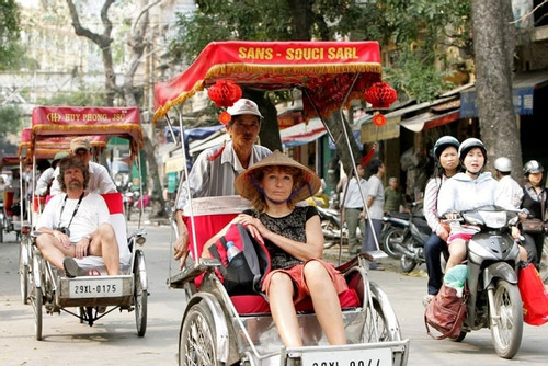 Hà Nội đón 24 triệu lượt khách, tăng đột biến trong năm 2023