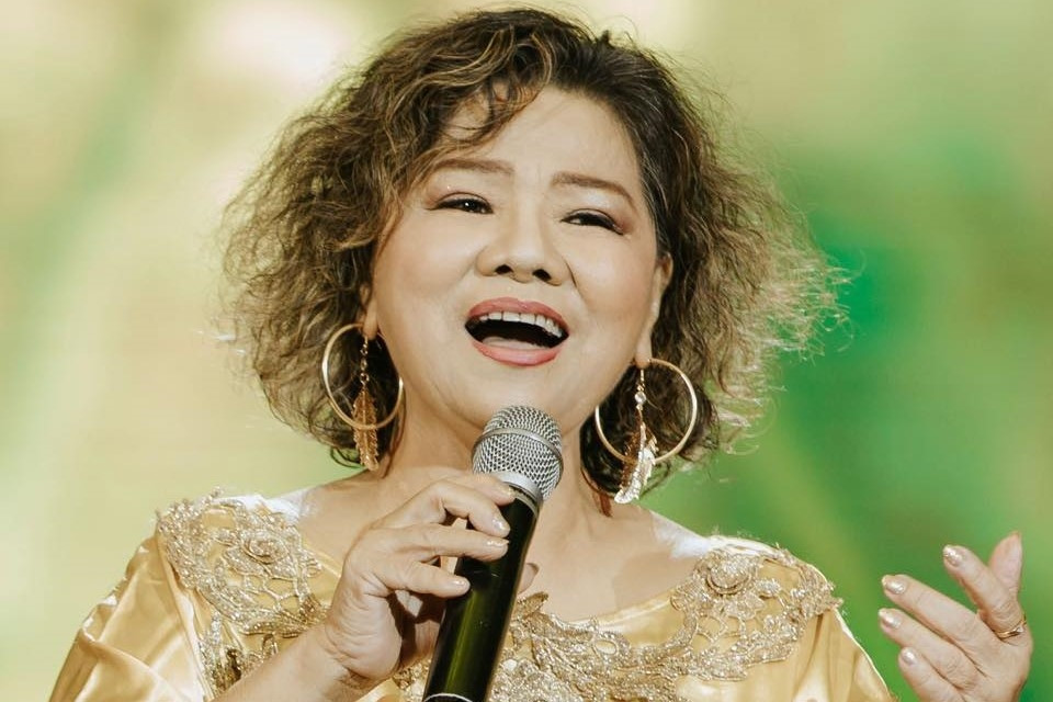 NSND Thanh Hoa tham gia đêm nhạc đặc biệt ở tuổi 73