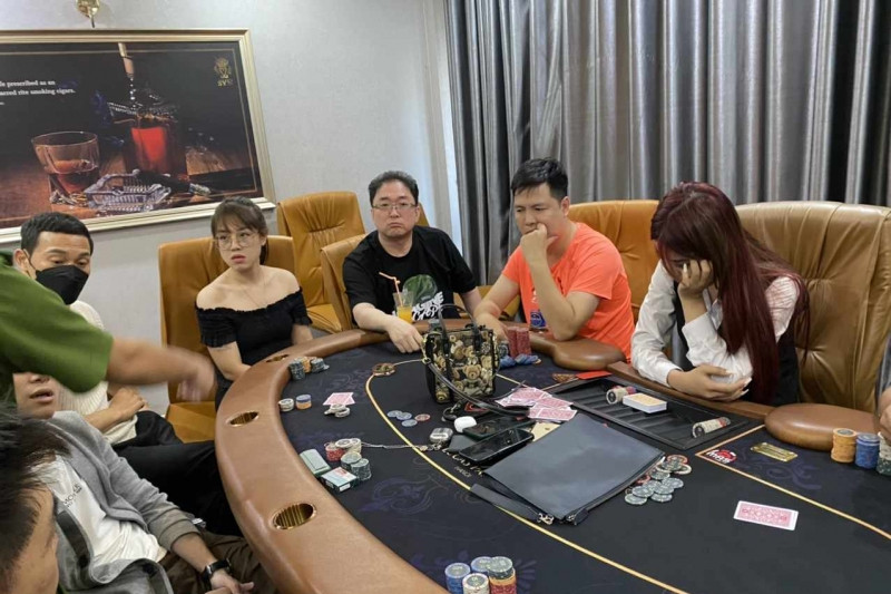 Khởi tố thêm 10 bị can trong đường dây đánh bạc Poker trên 20 tỷ ở Hà Nội