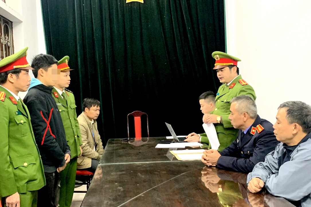 Thiếu niên 16 tuổi quan hệ với bé gái 13 tuổi nhiều lần dẫn đến mang thai