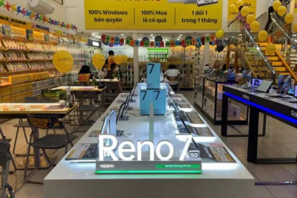 VN-Index returns to threshold of 1,100 points