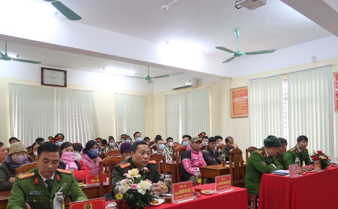 z4996143809795 db9de9a37354d337d5c46a33de5dcbd7.jpg