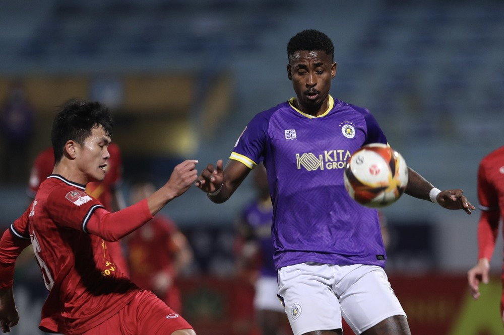 ha noi vs ha tinh 1.jpg