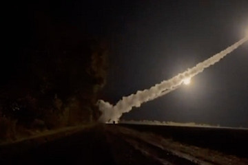 Nga bắn hạ tên lửa ATACMS Ukraine phóng vào cầu Crưm