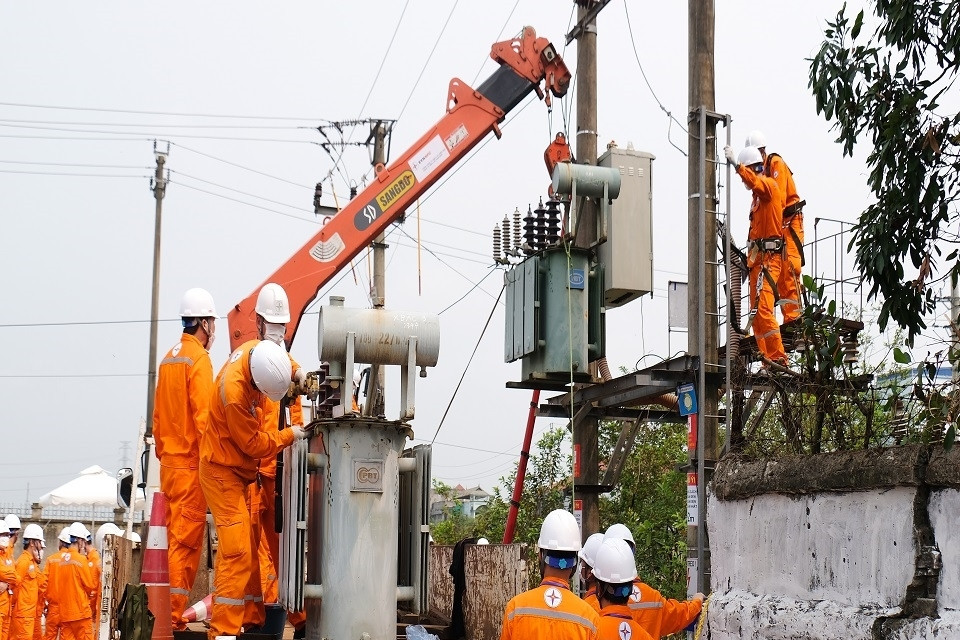 Ngành điện nâng cao năng lực ứng phó sự cố, thiên tai và tìm kiếm cứu nạn