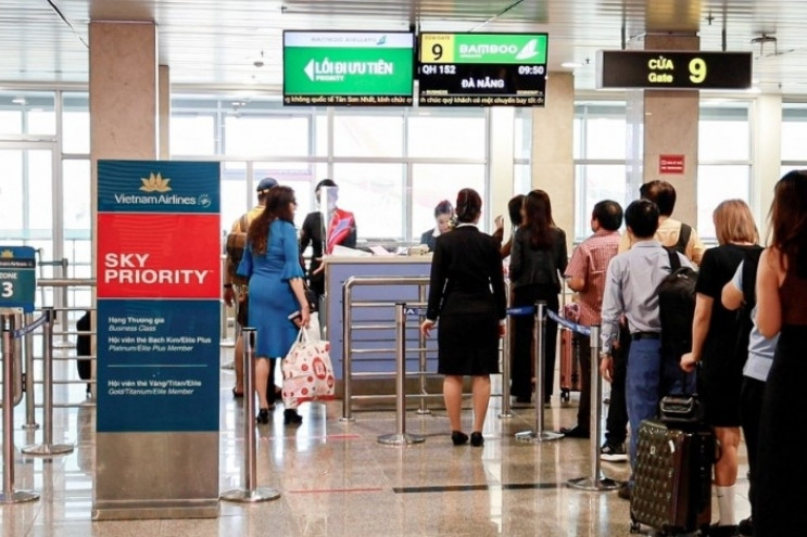 Tan Son Nhat Airport prepares for peak season on New Year holiday