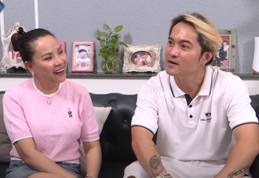 anh 4 go cua tham nha ca si phong dat.png