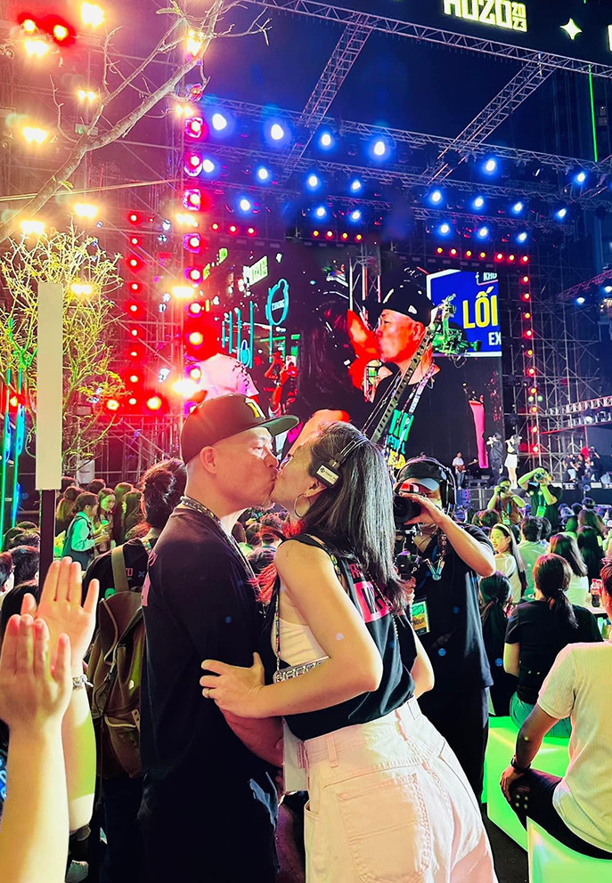 z5000399540645 62fdbf02671a0cc1a59beecac61362b5.jpg