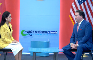Đại sứ các nước kể chuyện Việt Nam trên sóng truyền hình