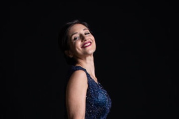 Giọng soprano điêu luyện người Ý Angela Nisi biểu diễn tại Việt Nam