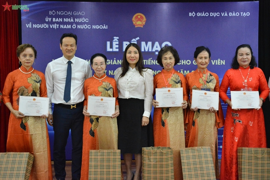 Người Việt ở Thái Lan lan toả phong trào ‘Dạy và học tiếng Việt’