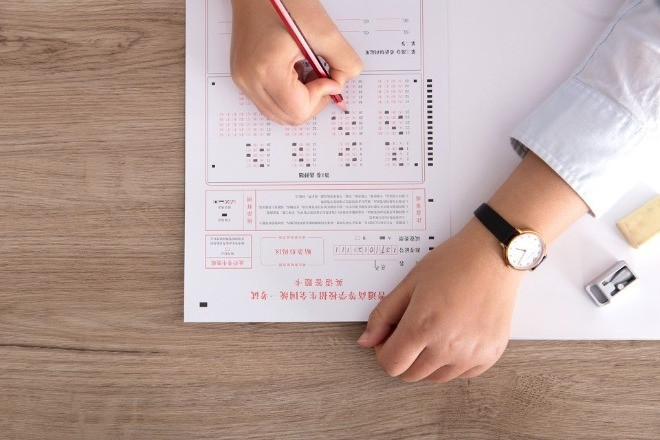 Tranh luận loạt đại học bỏ chấm điểm, cải cách đánh giá, xếp loại