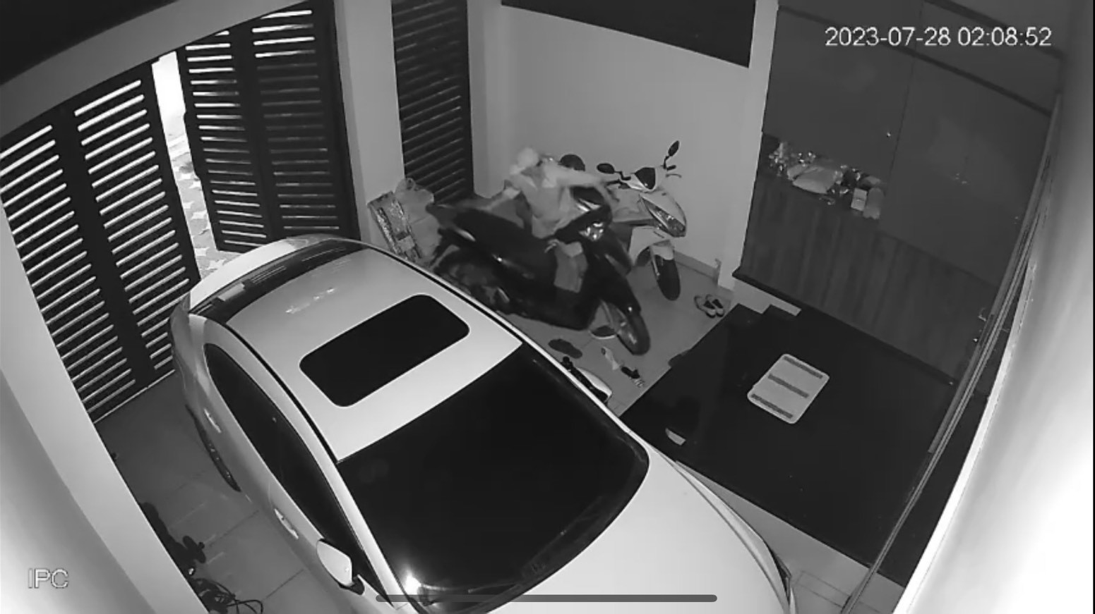 z4994920231445 153411bc6b9a8233cb81481790c02a1b 7456 2447.jpg