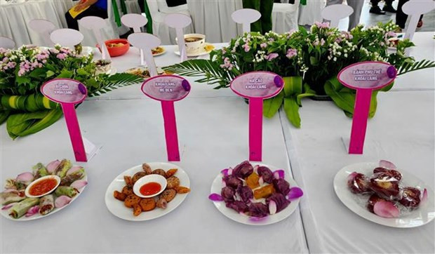 100 dishes, drinks made from sweet potatoes set Vietnamese record hinh anh 1