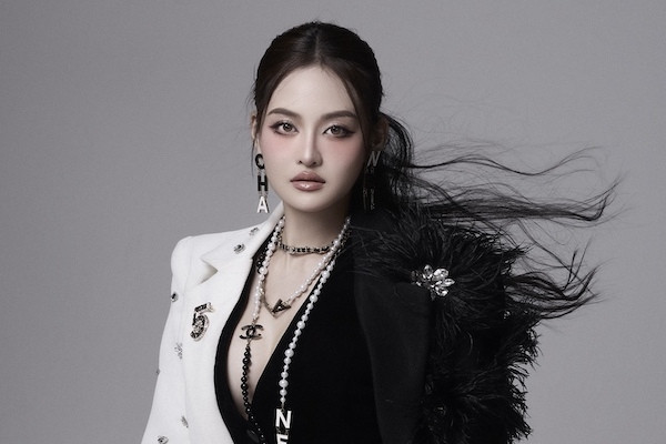 Diễn viên Thùy Anh: Tôi sốc khi bị chê 'mặt lưỡi cày, mắt trắng dã'