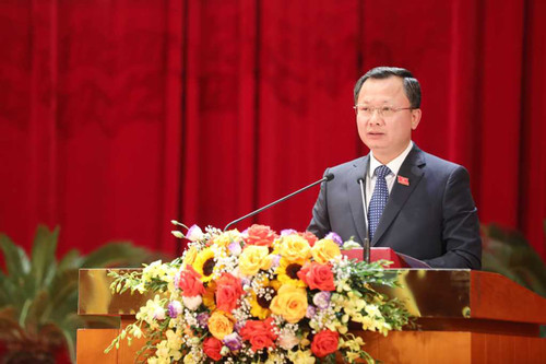 Trao quyết định phê chuẩn ông Cao Tường Huy làm Chủ tịch UBND tỉnh Quảng Ninh
