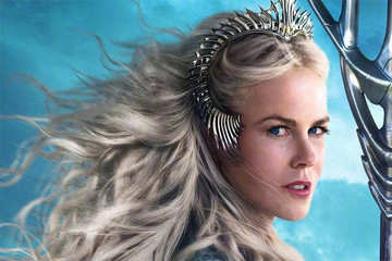 Nhan sắc U60 gây tranh cãi của 'Nữ hoàng biển cả' Nicole Kidman