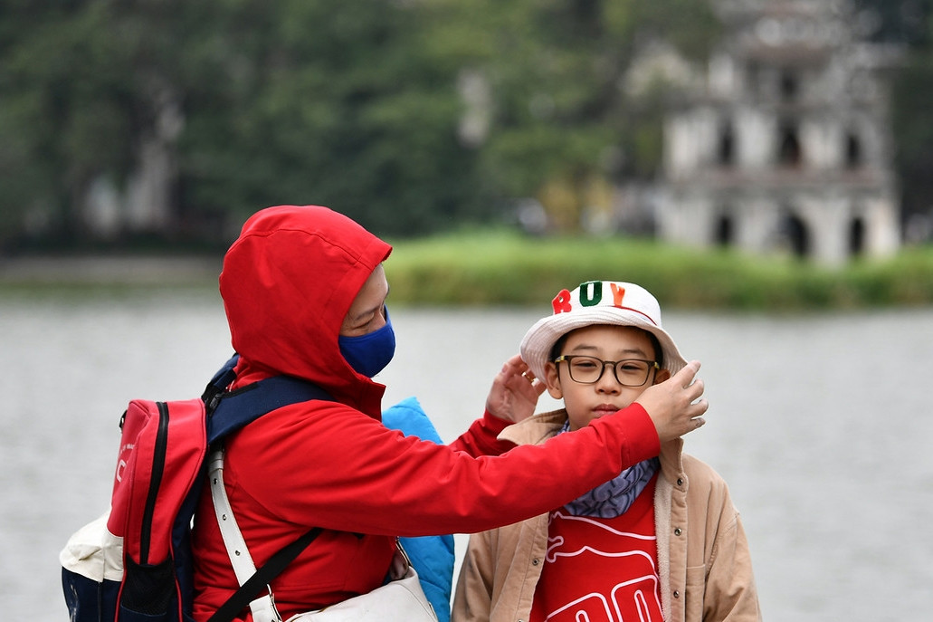 Thời tiết Hà Nội 3 ngày tới: Nắng liên tiếp đến 22 độ, đêm rét đậm rồi ấm dần