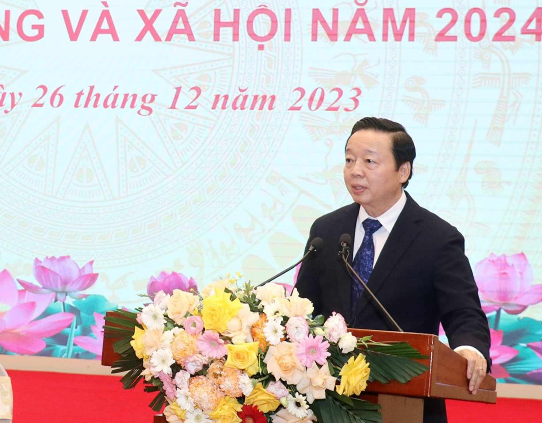 pho thu tuong tran hong ha.jpg