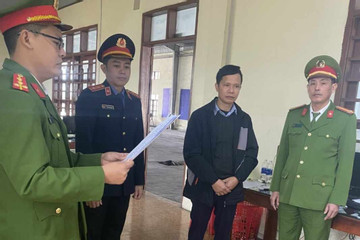Phó Giám đốc Trung tâm đăng kiểm tại tỉnh Quảng Bình bị khởi tố vì nhận hối lộ
