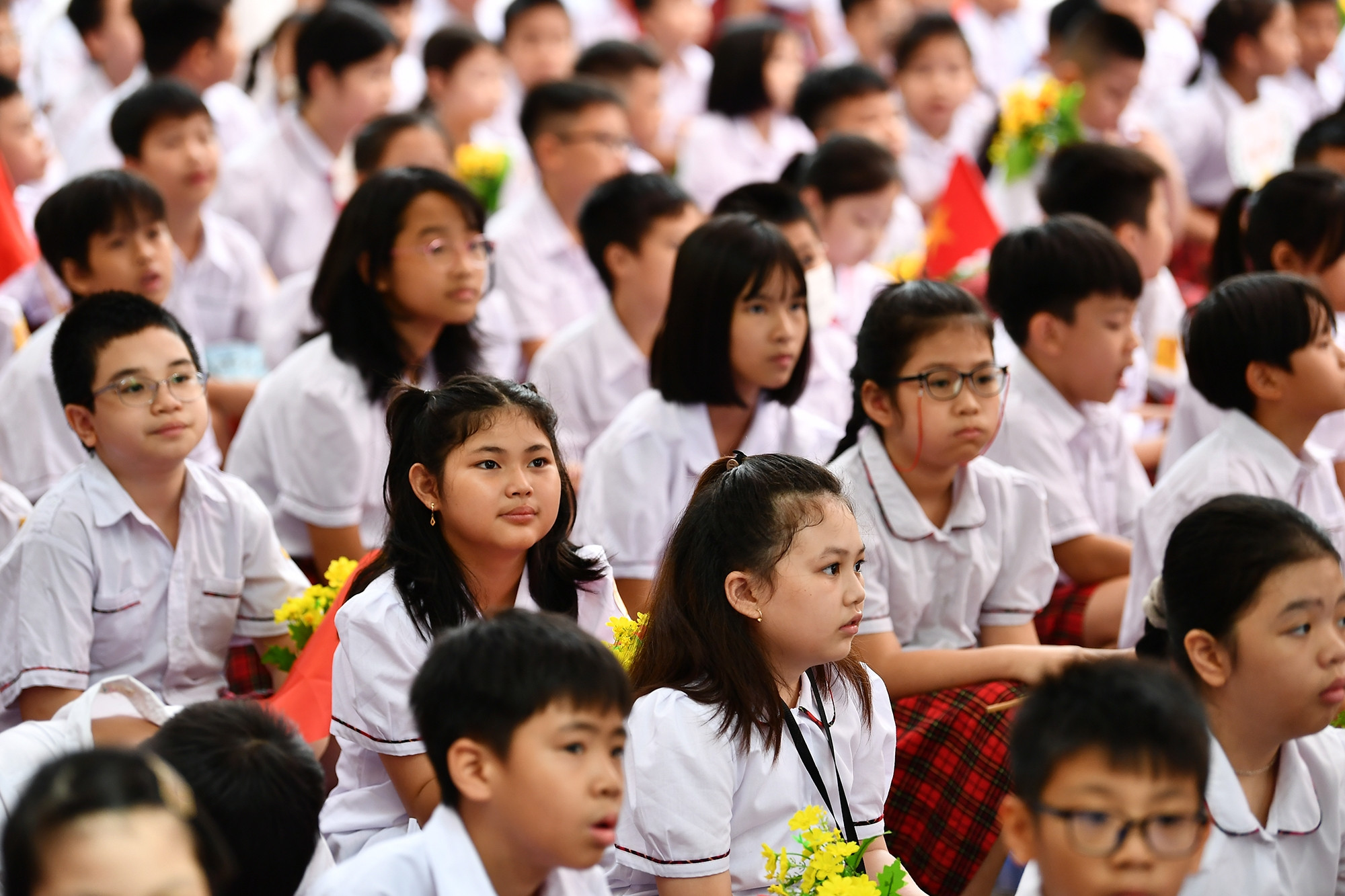 Bộ Chính trị yêu cầu bảo vệ trẻ em trước thông tin không có lợi trên mạng