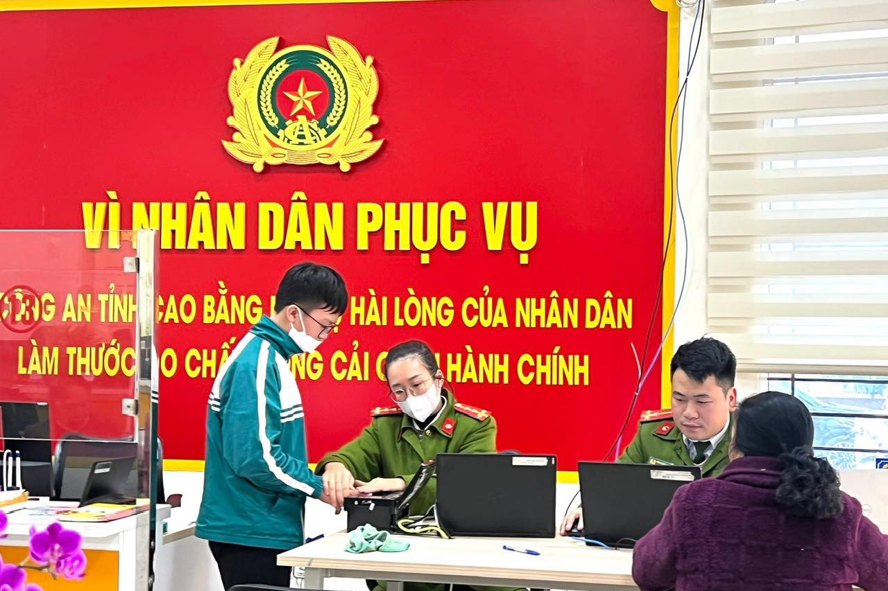 Cấp căn cước công dân tại tỉnh Cao Bằng: “Về đích” trước hạn