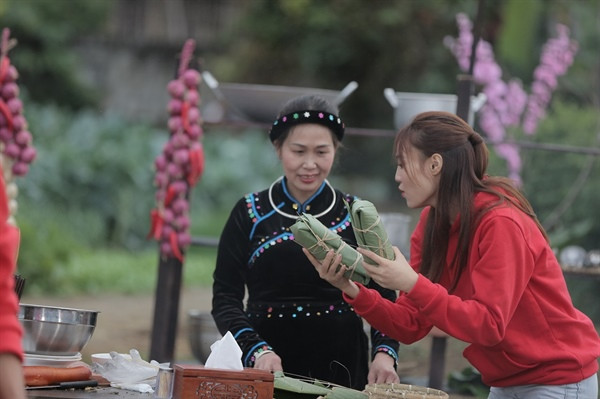 Falling in love with Vietnam cuisine through food game shows