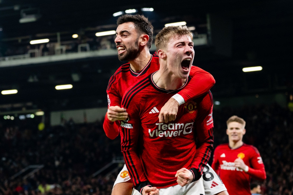 Kết quả bóng đá Ngoại hạng Anh vòng 19 hôm nay: MU thắng giải tỏa