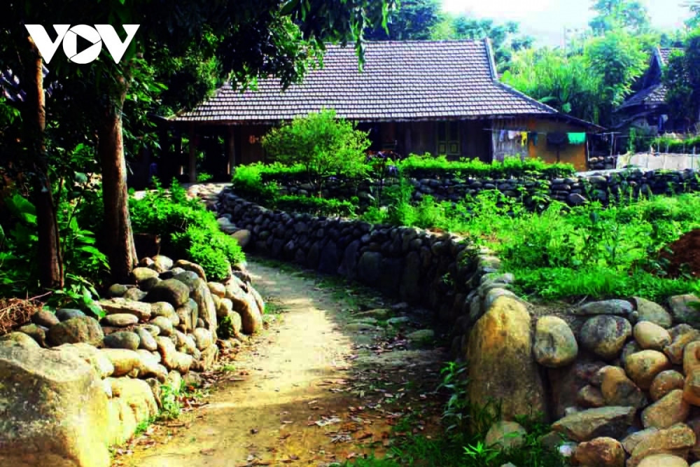 the bride-welcoming ceremony of the giay ethnic people picture 1