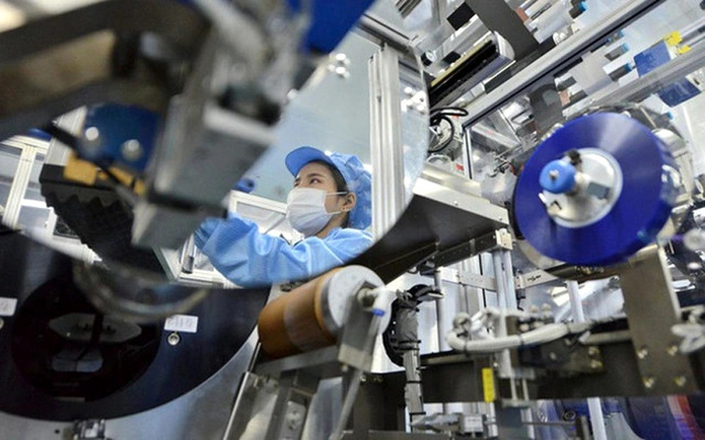 vietnamese investment overseas falls to us 432 million in 2023 picture 1