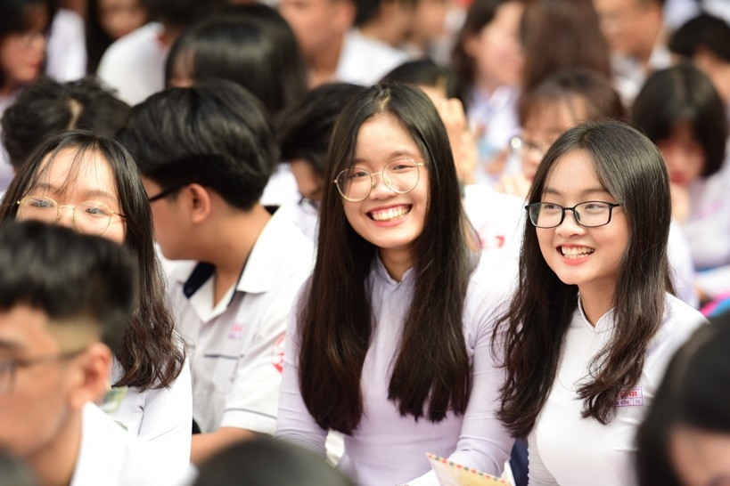 Đề thi học kỳ 1 lớp 10 môn Ngữ văn của trường THPT top đầu TP.HCM