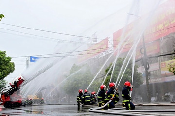 1.000 người tham gia diễn tập phòng cháy, chữa cháy tại Hải Phòng