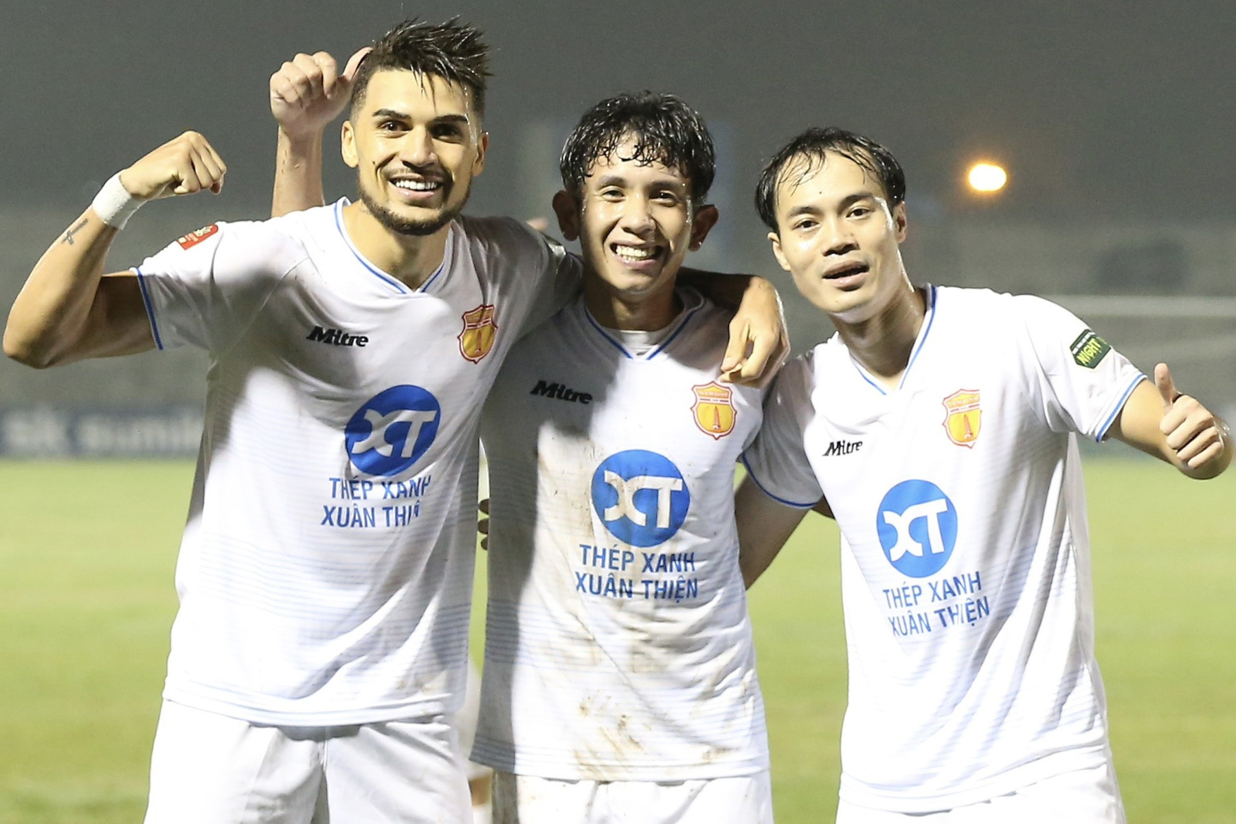Bảng xếp hạng V-League 2023/24 vòng 4: Nam Định củng cố ngôi đầu
