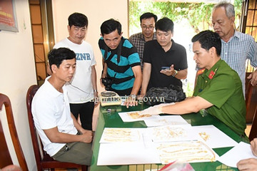 Cướp tiệm vàng ở Trà Vinh: Công an thu giữ 80 chỉ vàng trong bụi cây