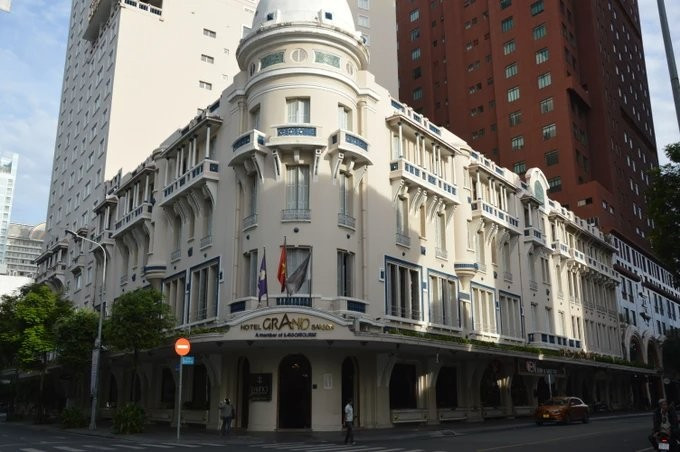 Hotel Grand in Dong Khoi Street