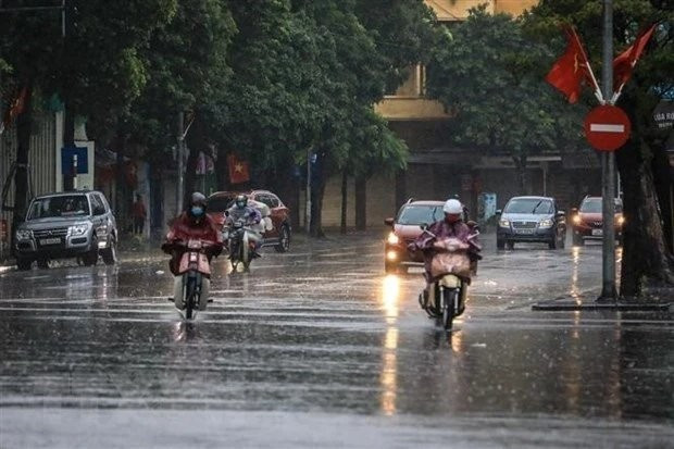 South, Central Highlands regions to see unseasonal showers