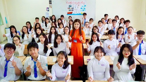 Teachers will be trained in universities from 2030 ảnh 1