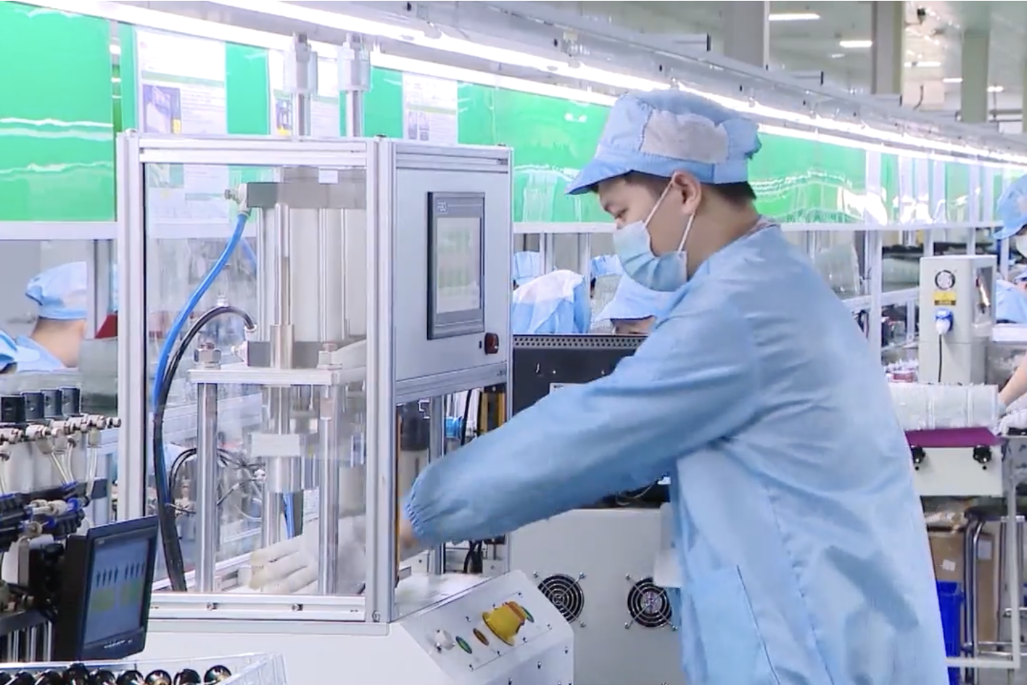 TP. Hải Phòng thi đua nước rút thực hiện hoàn thành nhiệm vụ phát triển KTXH năm 2023