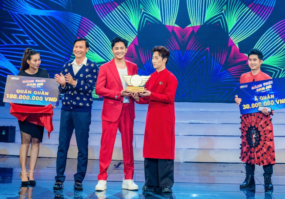 batch dd5e9d80c5c6636e3d3772.jpg