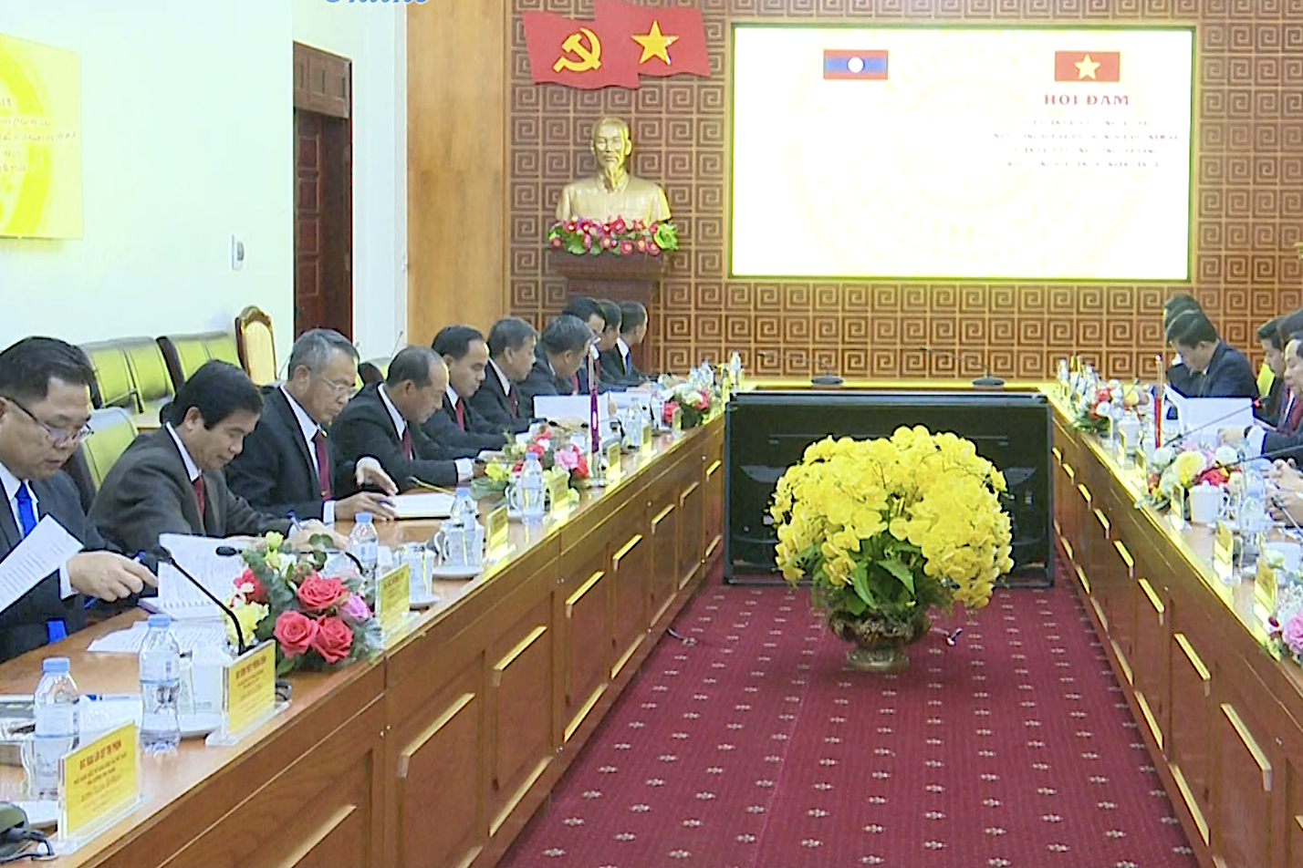 Lai Châu (Việt Nam) và Luông Pha Bang (Lào) hội đàm bàn thảo các nội dung hợp tác trong thời gian tới