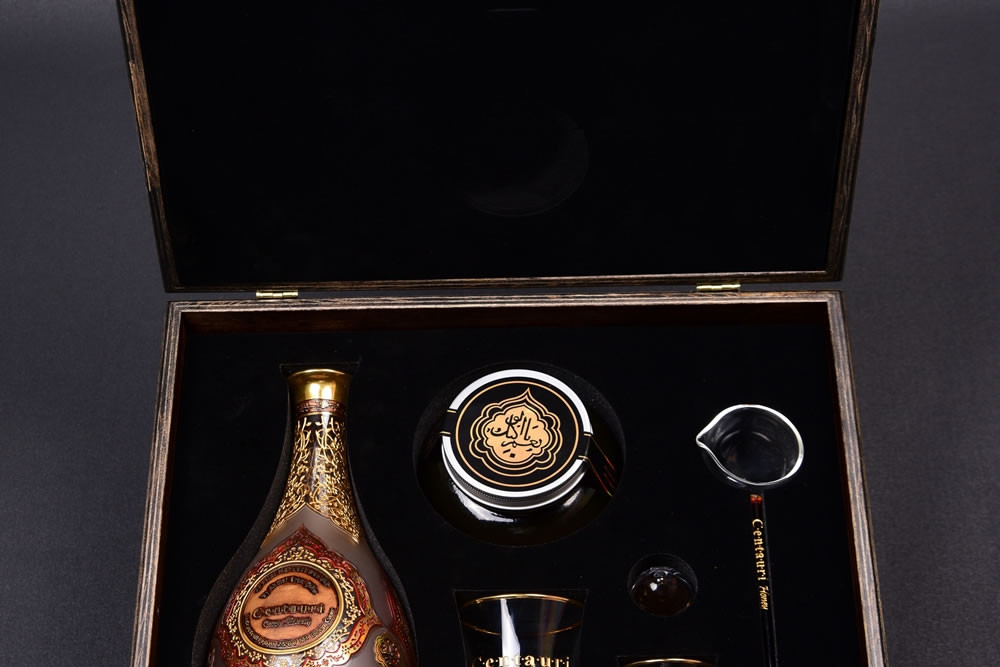 Loại 'vàng lỏng' đặc biệt giá lên tới 1,1 triệu USD/kg