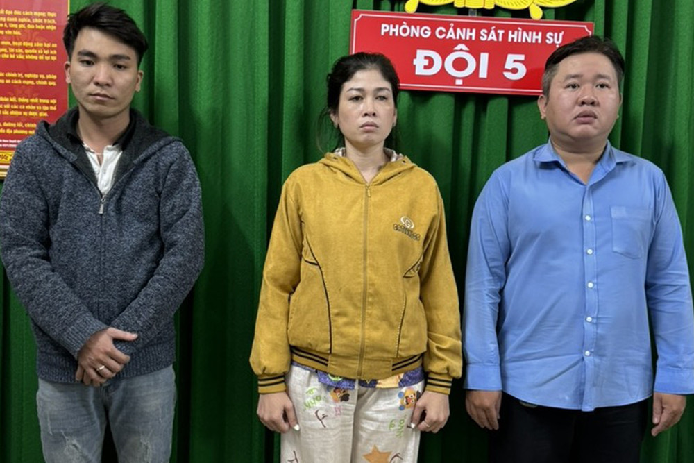 nha hang ban dam 3 778.jpg