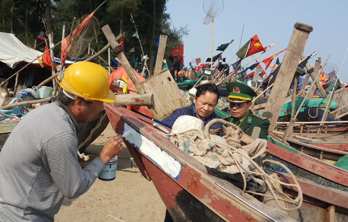 Khuyến khích chuyển đổi nghề trong khai thác hải sản
