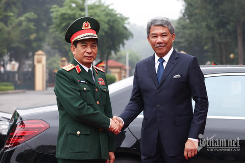 Đại tướng Phan Văn Giang chủ trì lễ đón Bộ trưởng Quốc phòng Malaysia