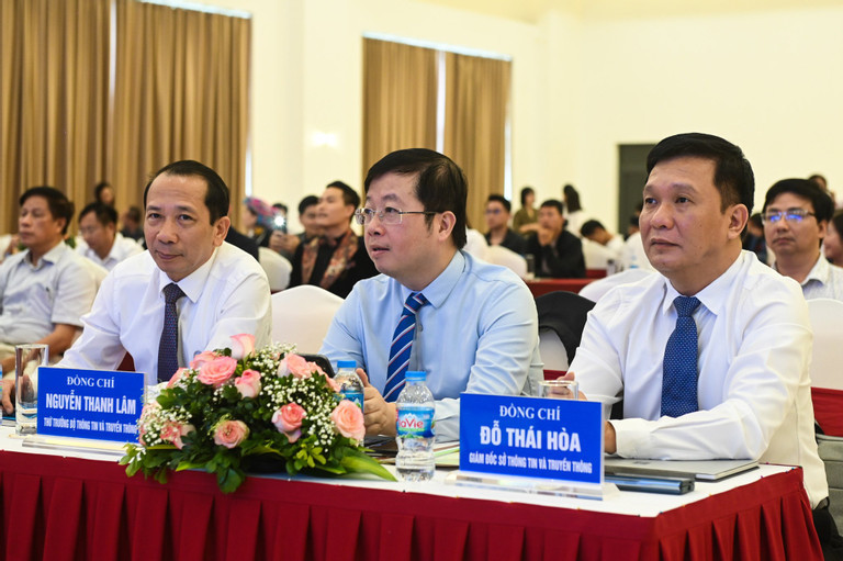 Many activities held to spread the image of Ha Giang