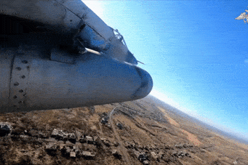 Video cường kích Su-25 của Nga tập kích mục tiêu ở Ukraine