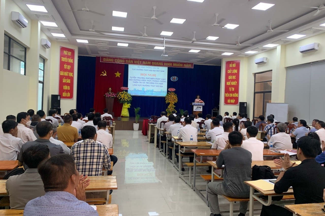 Cục Đường thuỷ nội địa Việt Nam bồi dưỡng kiến thức cứu nạn, cứu hộ