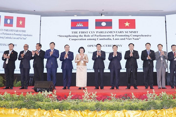First Cambodia-Laos-Vietnam parliamentary summit opens in Vientiane