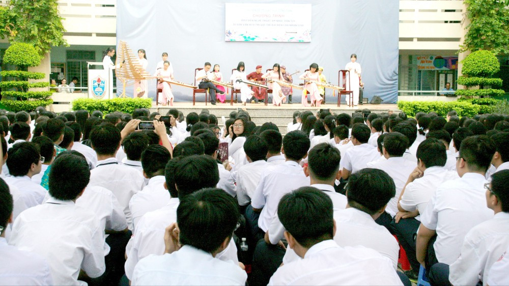 Southern Traditional Folk Music Indispensable Spiritual Food Of