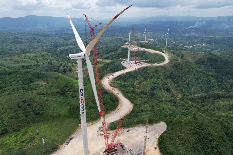 Vietnamese investor seeks foreign partners to run wind power plant